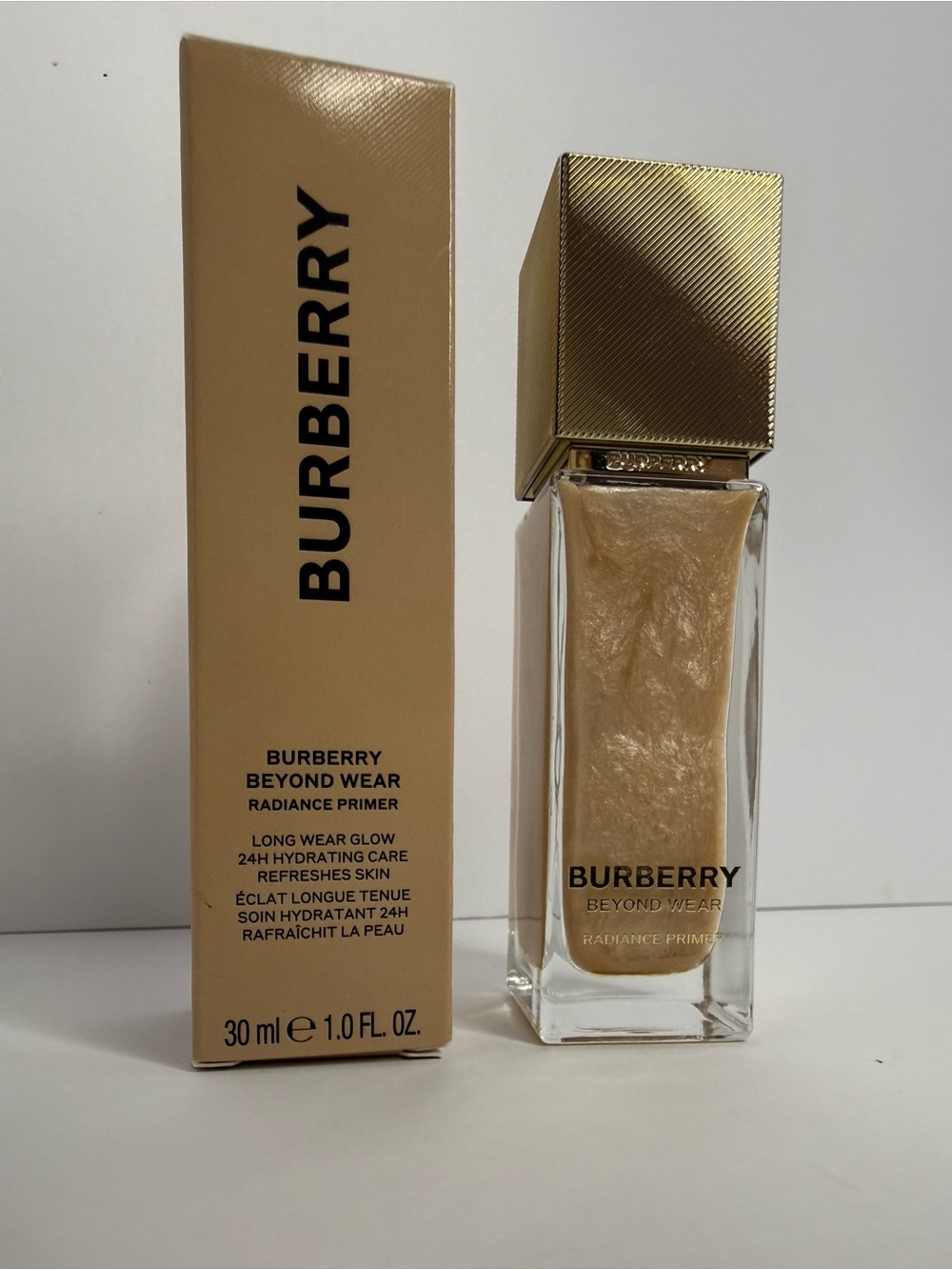 Burberry Beyond Wear Radiance Primer — Gold
